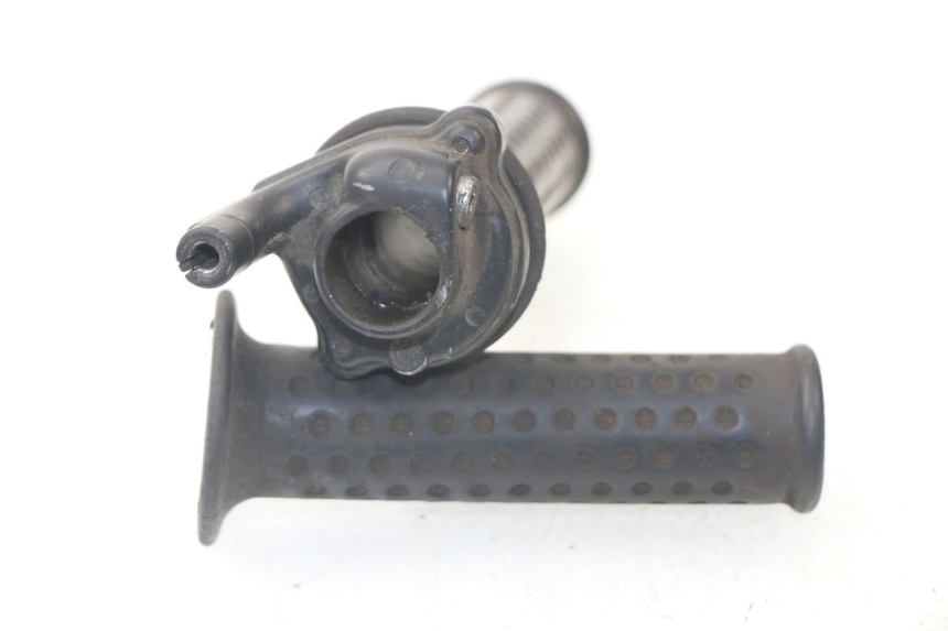 photo de POIGNEE ACCELERATEUR PIAGGIO HEXAGON LX4 125 (1998 - 2001)