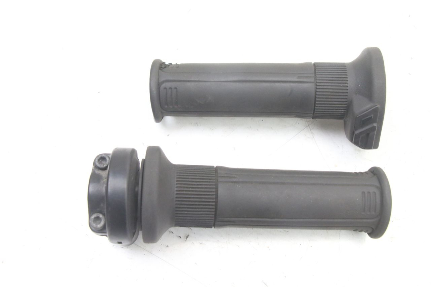 photo de POIGNEE ACCELERATEUR PIAGGIO VESPA LX IE 125 (2010 - 2012)