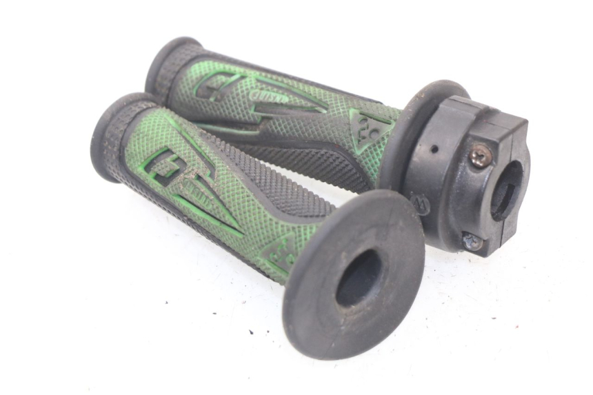 photo de POIGNEE ACCELERATEUR POCKET BIKE DIRTBIKE 50
