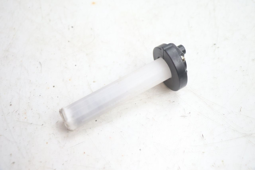 photo de POIGNEE ACCELERATEUR APOLLO RFZ 150 - Points de fixation