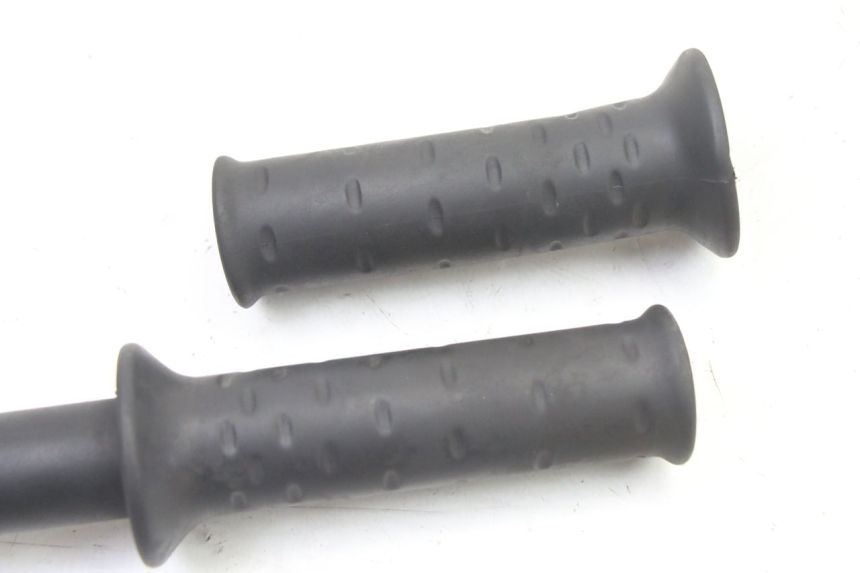 photo de POIGNEE ACCELERATEUR APRILIA SCARABEO GT TOURING 125 (1999 - 2005)