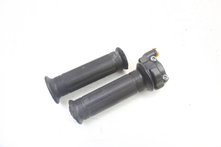photo de POIGNEE ACCELERATEUR DERBI SENDA SM DRD 50 (2008 - 2013)