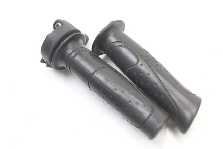 photo de Throttle grip SYM ORBIT 50 (2008 - 2010)