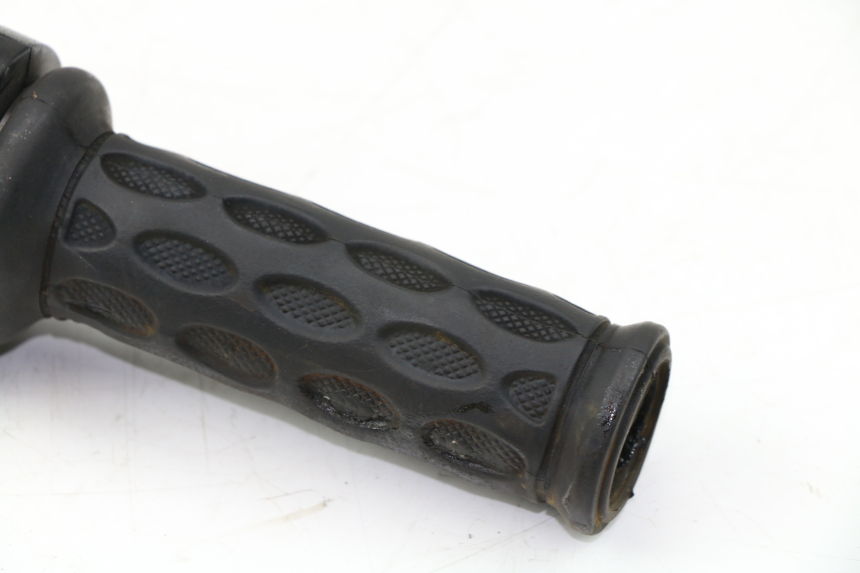 photo de POIGNEE ACCELERATEUR YAMAHA X-MAX XMAX 250 (2006 - 2009)