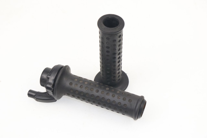 photo de POIGNEE ACCELERATEUR PIAGGIO X7 125 (2007 - 2013)