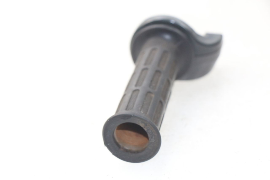 photo de POIGNEE ACCELERATEUR HONDA XLV VARADERO 125 (2000 - 2006)