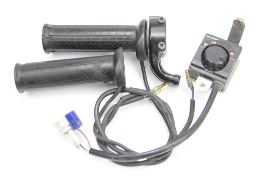 photo de POIGNEE ACCELERATEUR YAMAHA TDM ABS 900 (2002 - 2014)