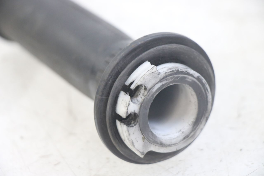 photo de POIGNEE ACCELERATEUR YAMAHA XJN DIVERSION 600 (2000 - 2003)