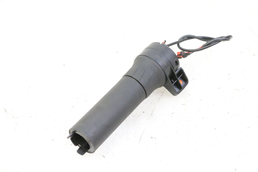 photo de POIGNEE ACCELERATEUR SEGWAY NINEBOT ZT3 PRO 1