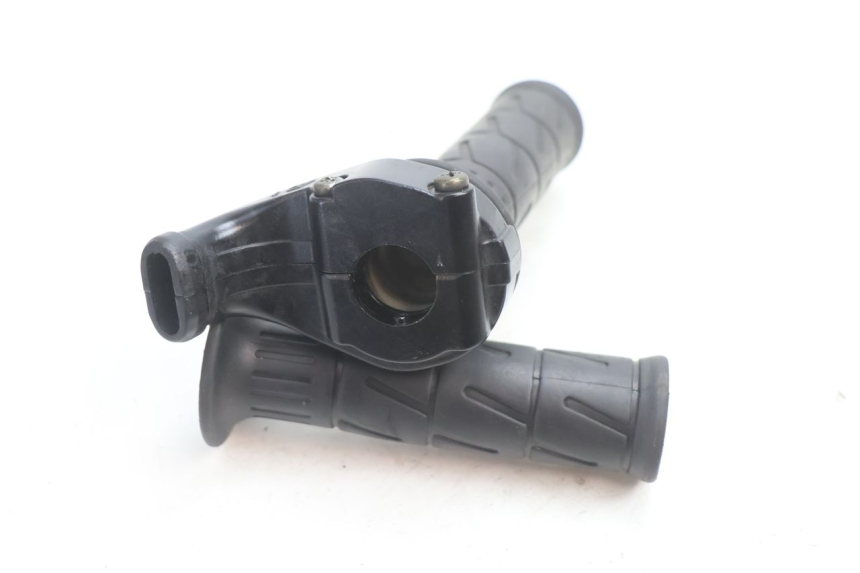 photo de POIGNEE ACCELERATEUR KAWASAKI ZX-6R ZX6R 600 (2000 - 2002) - Autre angle de vue