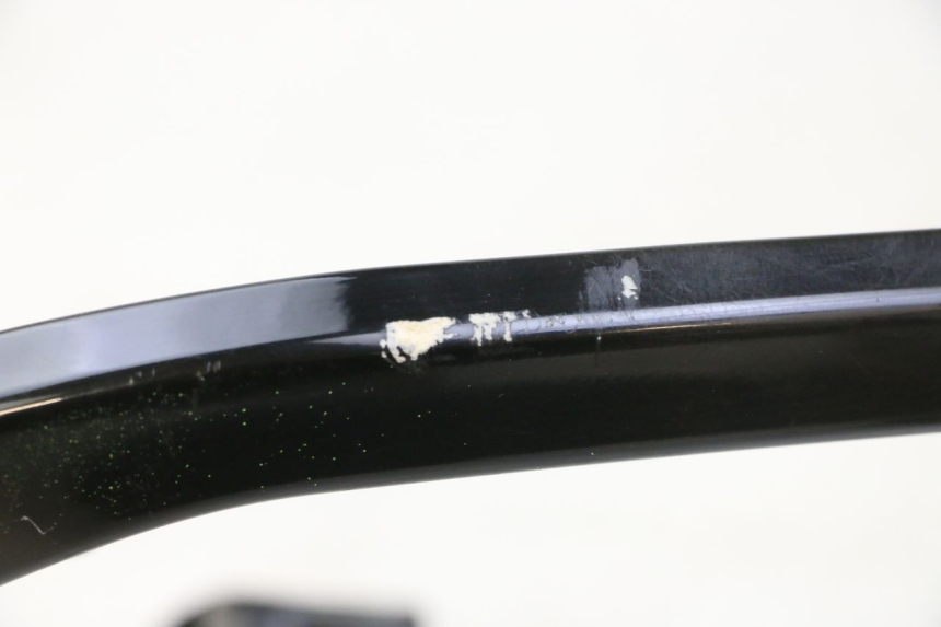 photo de POIGNEE ARRIERE QUADRO 4 4D 350 (2015 - 2018)