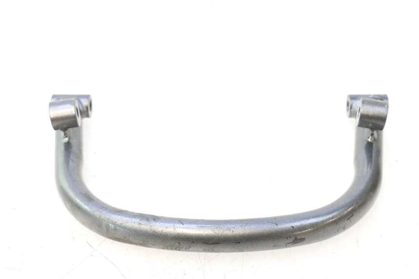 photo de POIGNEE ARRIERE YAMAHA BW'S BWS 125 (2010 - 2013) - Gros plan technique