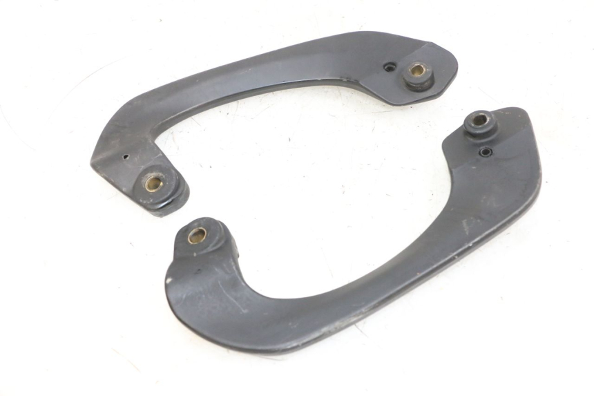 photo de POIGNEE ARRIERE KSR CODE 125 (2018 - 2020) - Gros plan technique