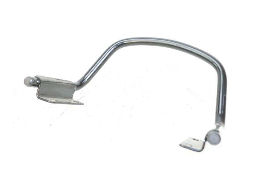 photo de POIGNEE ARRIERE ROYAL ENFIELD CONTINENTAL GT 650 (2019 - 2024) - Gros plan technique