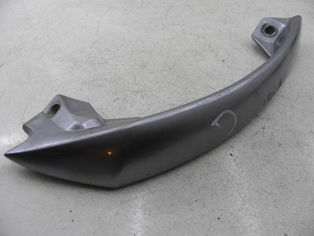 photo de POIGNEE ARRIERE DROITE  SYM MAXSYM I 400 (2011 - 2016)