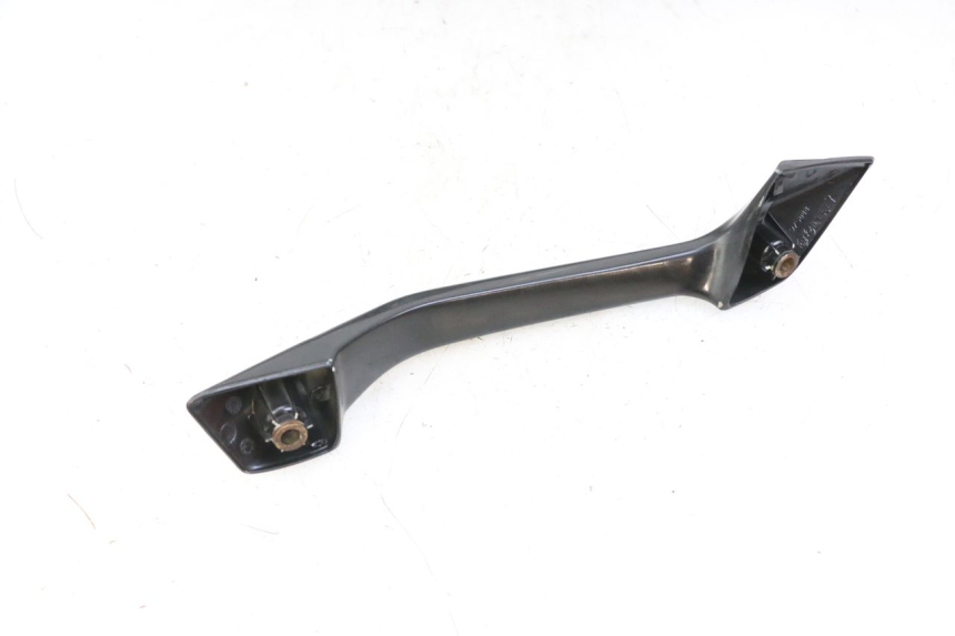 photo de POIGNEE ARRIERE DROITE  GILERA NEXUS 300 (2008 - 2013)