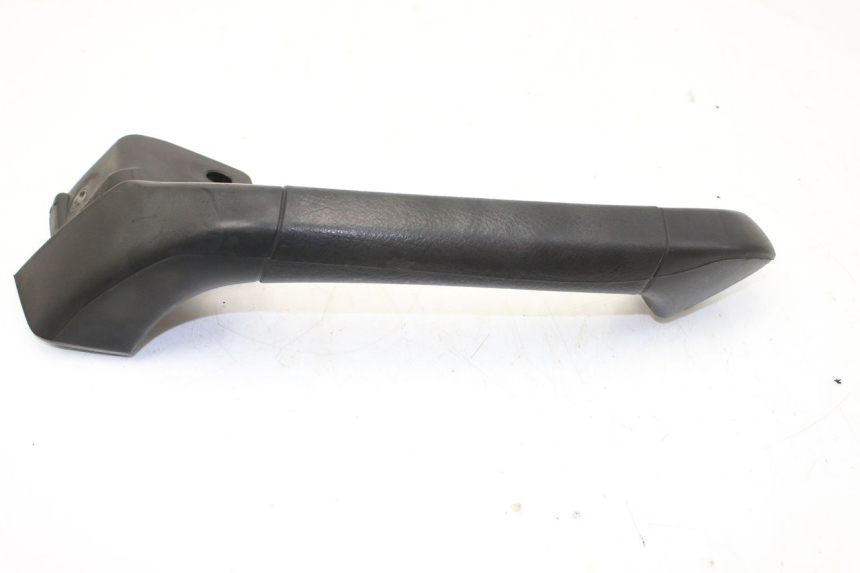 photo de POIGNEE ARRIERE DROITE  PIAGGIO MP3 LT 300 (2010 - 2016) - Gros plan technique