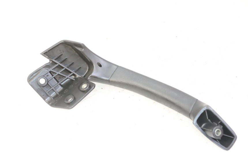 photo de POIGNEE ARRIERE DROITE PIAGGIO MP3 500 (2011 - 2015)