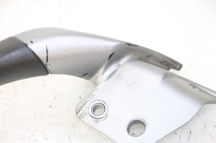 photo de POIGNEE ARRIERE DROITE  PIAGGIO MP3 125 (2006 - 2014)