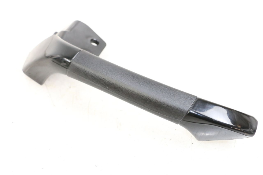 photo de POIGNEE ARRIERE DROITE PIAGGIO MP3 500 (2011 - 2015)