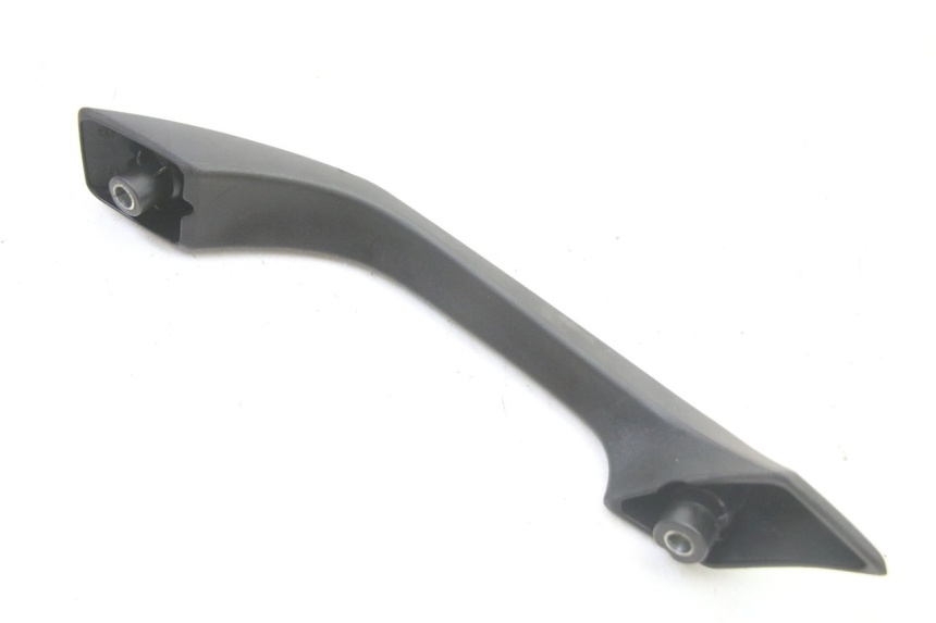photo de POIGNEE ARRIERE DROITE  GILERA RUNNER SP 50 (2006 - 2008)