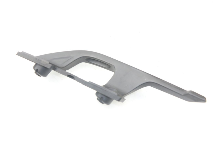 photo de POIGNEE ARRIERE DROITE  YAMAHA XMAX X-MAX ABS 125 (2014 - 2016) - Points de fixation