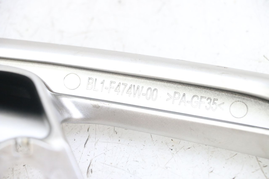 photo de POIGNEE ARRIERE DROITE YAMAHA XMAX X-MAX ABS 125 (2017 - 2020)