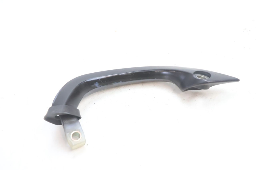 photo de POIGNEE ARRIERE DROITE  KAWASAKI ZX-6R ZX6R 600 (2000 - 2002) - Autre angle de vue