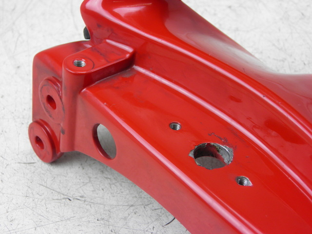 photo de POIGNEE ARRIERE DUCATI ST3 ABS 992 (2006 - 2007)