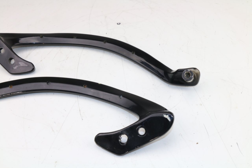photo de POIGNEE ARRIERE FALCONBIKE F-125 125 (2007 - 2012)