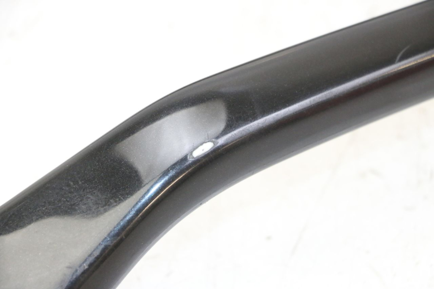 photo de POIGNEE ARRIERE GAUCHE GILERA NEXUS 300 (2008 - 2013)