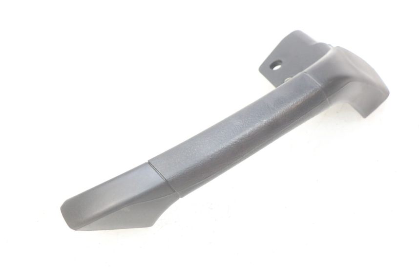 photo de POIGNEE ARRIERE GAUCHE PIAGGIO MP3 LT 300 (2010 - 2016) - Vue principale