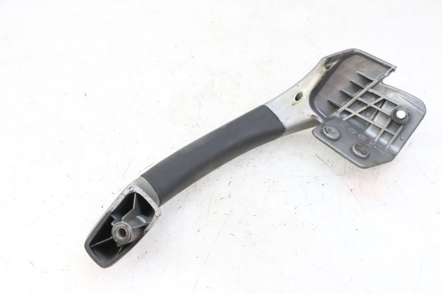 photo de POIGNEE ARRIERE GAUCHE PIAGGIO MP3 125 (2006 - 2014)