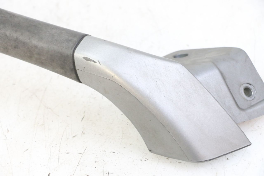 photo de POIGNEE ARRIERE GAUCHE PIAGGIO MP3 125 (2006 - 2014)