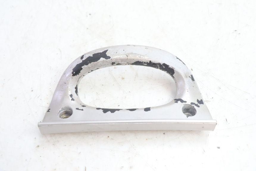 photo de POIGNEE ARRIERE GAUCHE YAMAHA NEO'S NEOS 2T 50 (1998 - 2007) - Détail de la pièce