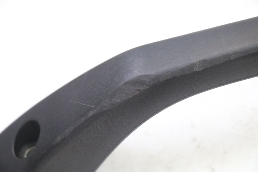 photo de POIGNEE ARRIERE GAUCHE GILERA RUNNER SP 50 (2006 - 2008)