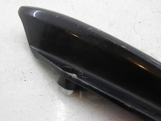 photo de POIGNEE ARRIERE GAUCHE SUZUKI UH BURGMAN 125 (2002 - 2006)