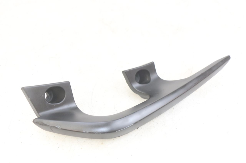 photo de POIGNEE ARRIERE GAUCHE YAMAHA X-MAX XMAX 125 (2010 - 2014)