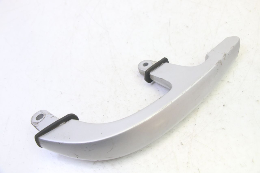 photo de POIGNEE ARRIERE GAUCHE YAMAHA X-MAX XMAX 250 (2006 - 2009)