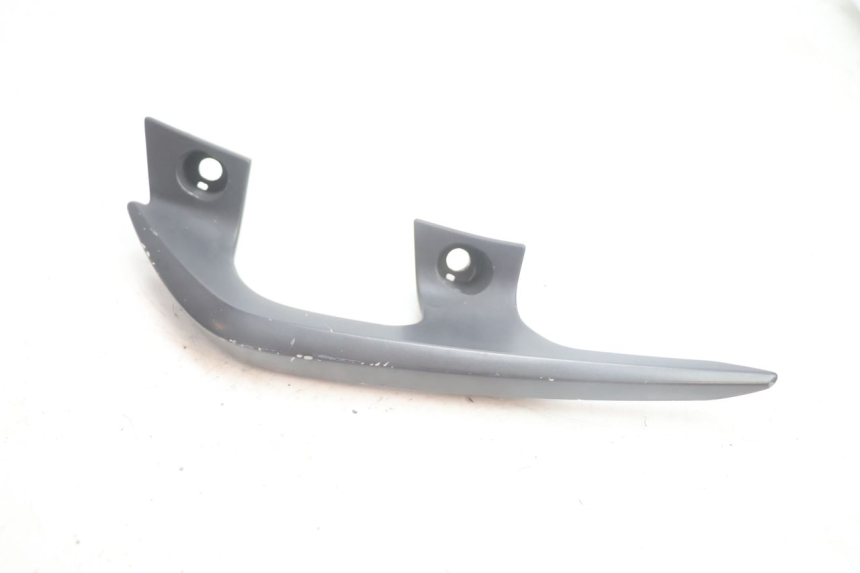 photo de POIGNEE ARRIERE GAUCHE YAMAHA X-MAX XMAX 125 (2010 - 2013) - Vue principale