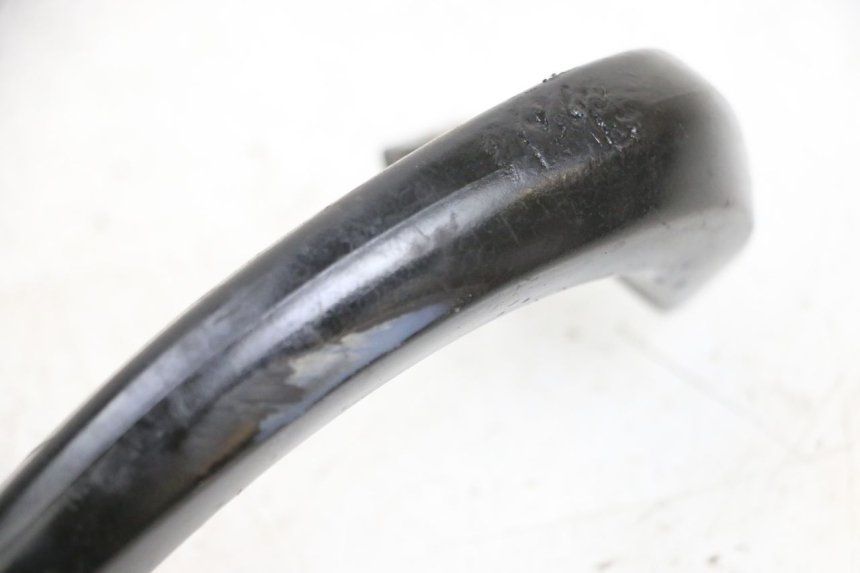 photo de POIGNEE ARRIERE GAUCHE KAWASAKI ZR 7 750 (1999 - 2001) - Autre angle de vue