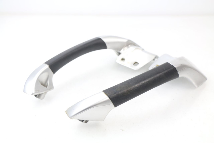 photo de POIGNEE ARRIERE PIAGGIO MP3 LT 400 (2007 - 2012)