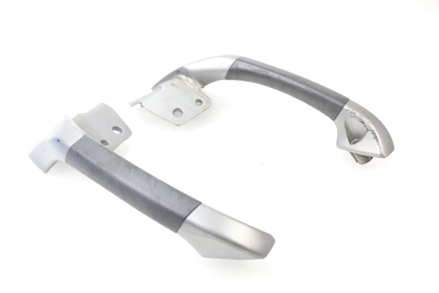 photo de POIGNEE ARRIERE PIAGGIO MP3 125 (2006 - 2014)