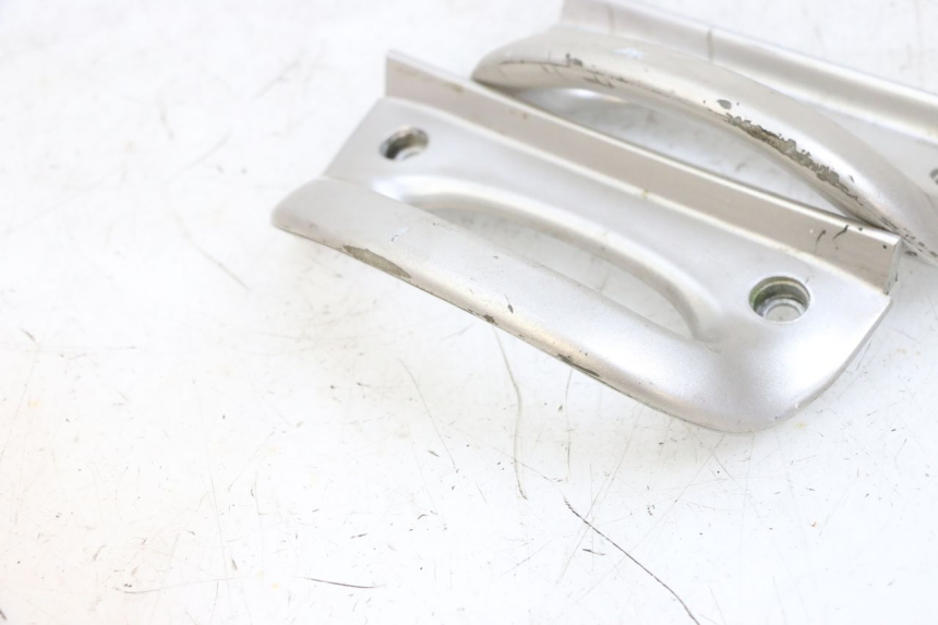 photo de POIGNEE ARRIERE YAMAHA NEO'S NEOS 2T 50 (1998 - 2007) - Autre angle de vue