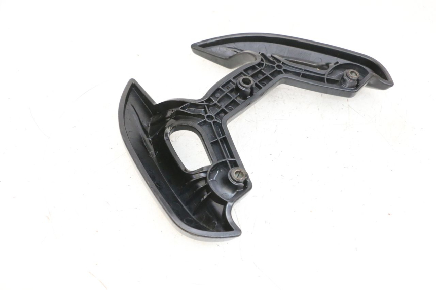 photo de POIGNEE ARRIERE PIAGGIO NEW TYPHOON 50 (2018 - 2021) - Gros plan technique