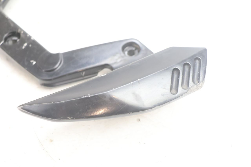 photo de POIGNEE ARRIERE APRILIA SR 2T 50 (2012 - 2017) - Autre angle de vue