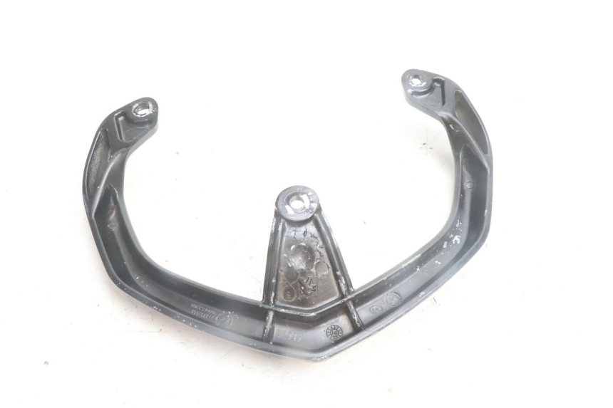 photo de POIGNEE ARRIERE PEUGEOT STREETZONE NAKED 2T 50 (2014 - 2018) - Points de fixation
