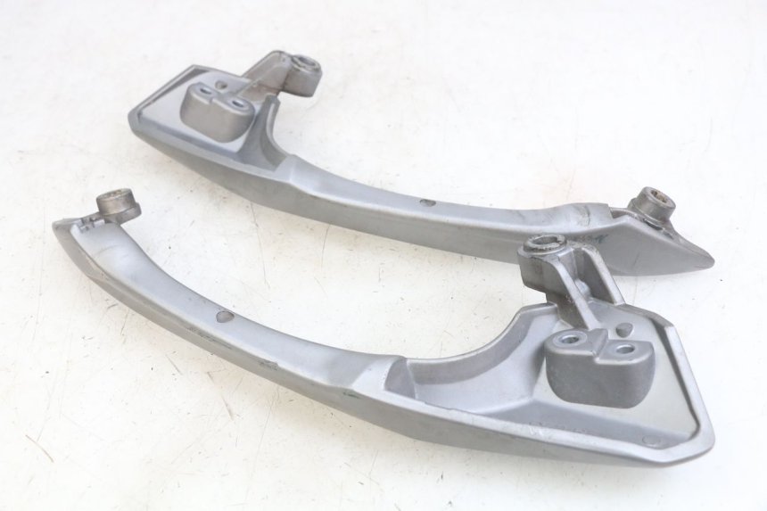 photo de POIGNEE ARRIERE SYM GTS EFI 125 (2012 - 2016)