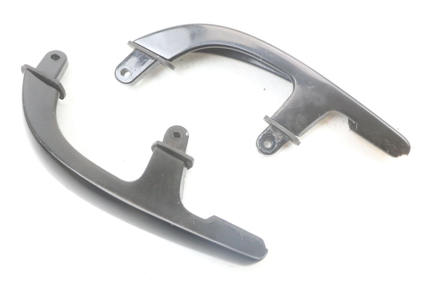 photo de POIGNEE ARRIERE YAMAHA X-MAX XMAX 250 (2006 - 2009)