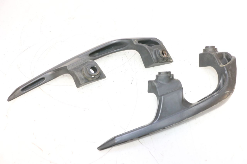 photo de POIGNEE ARRIERE YAMAHA X-MAX XMAX 125 (2010 - 2013) - Marquages et références